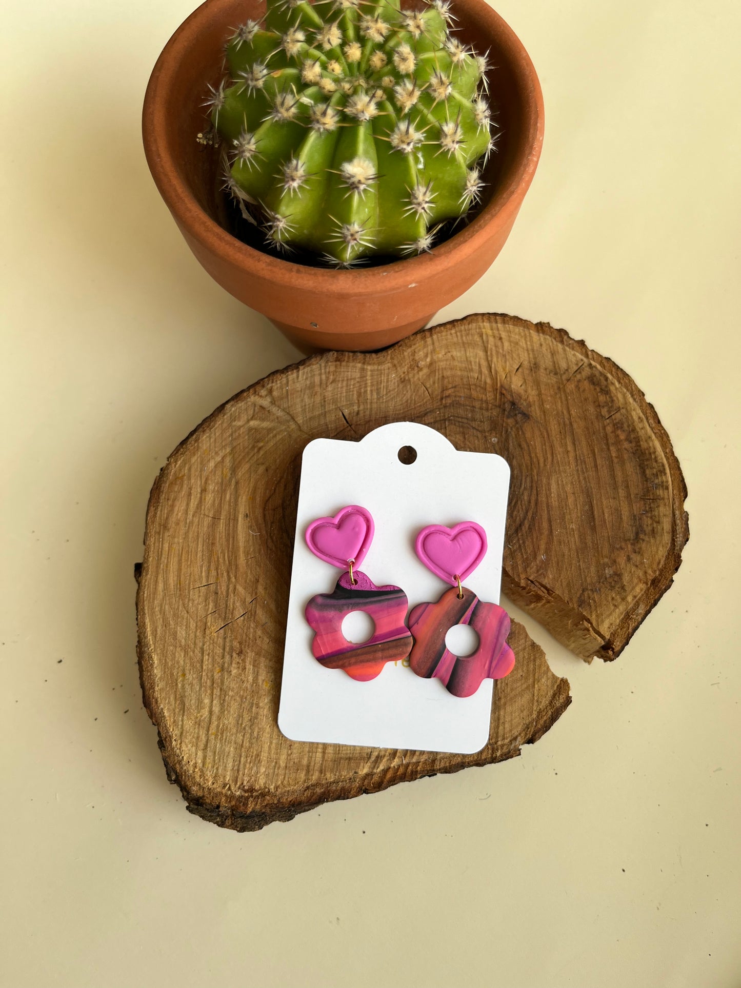 Pendientes Flor Fucsia