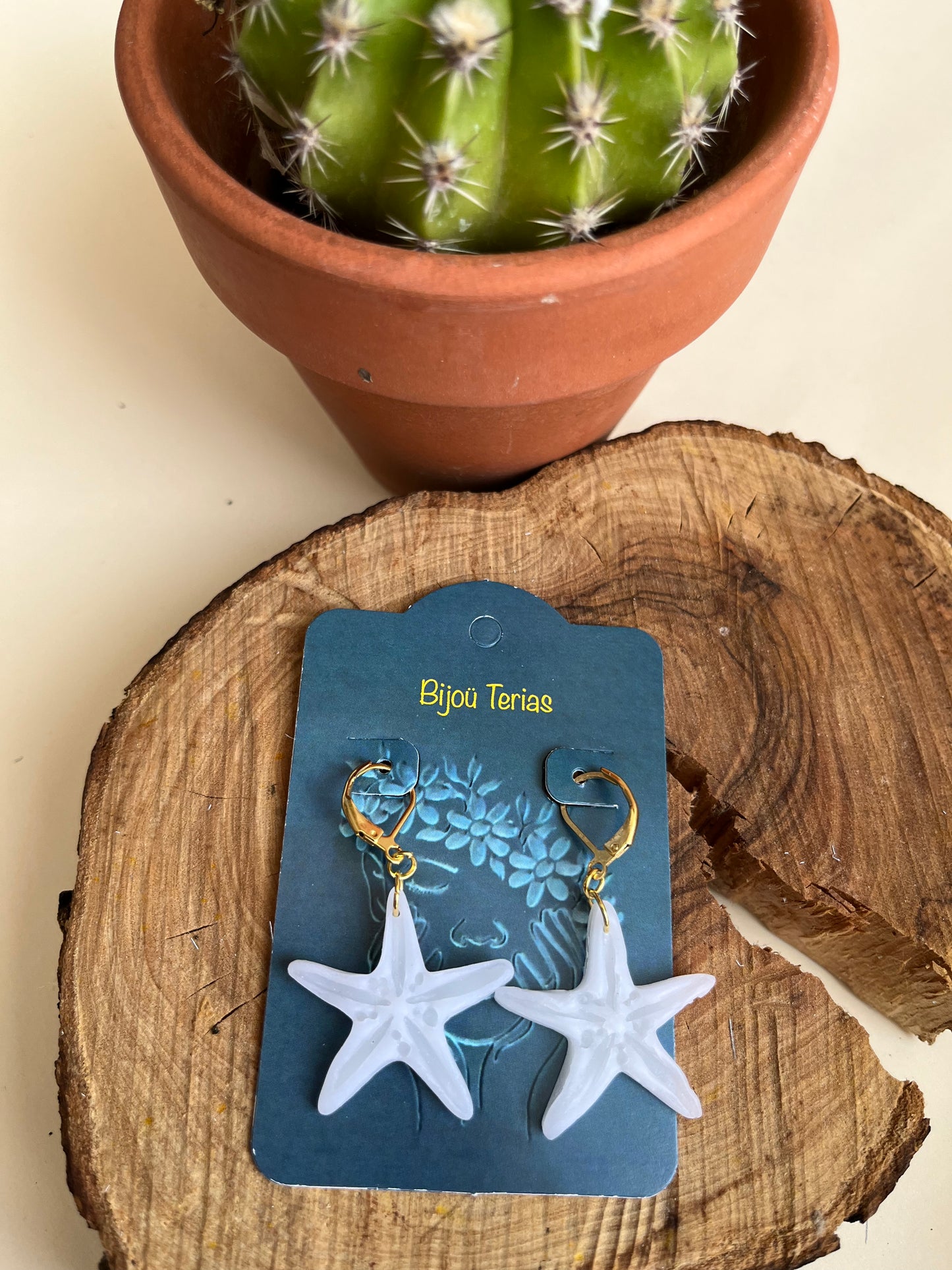 Pendiente Estrella Mar Blanco Translúcido