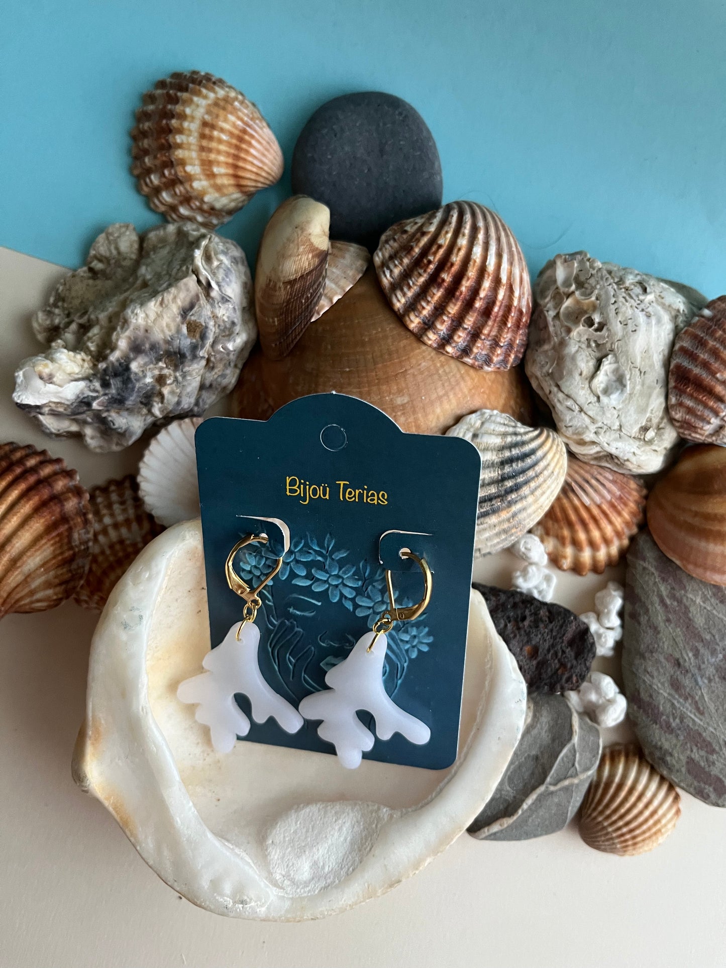 Pendiente Coral Blanco Translúcido Modelo 1