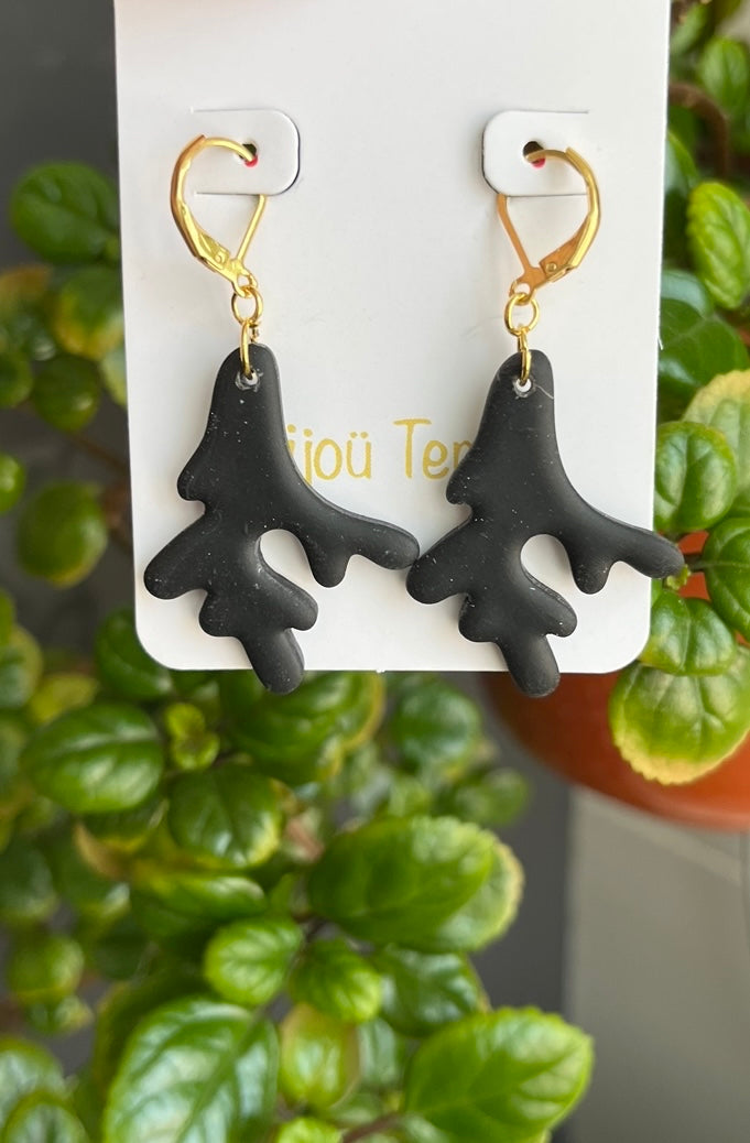 Pendiente Coral Negro Modelo 1