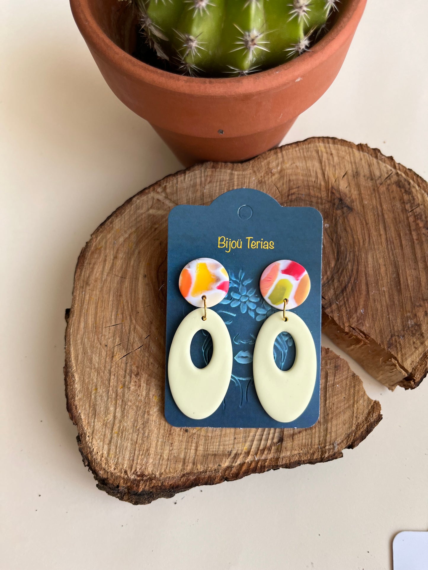 Pendiente Charm Amarillo