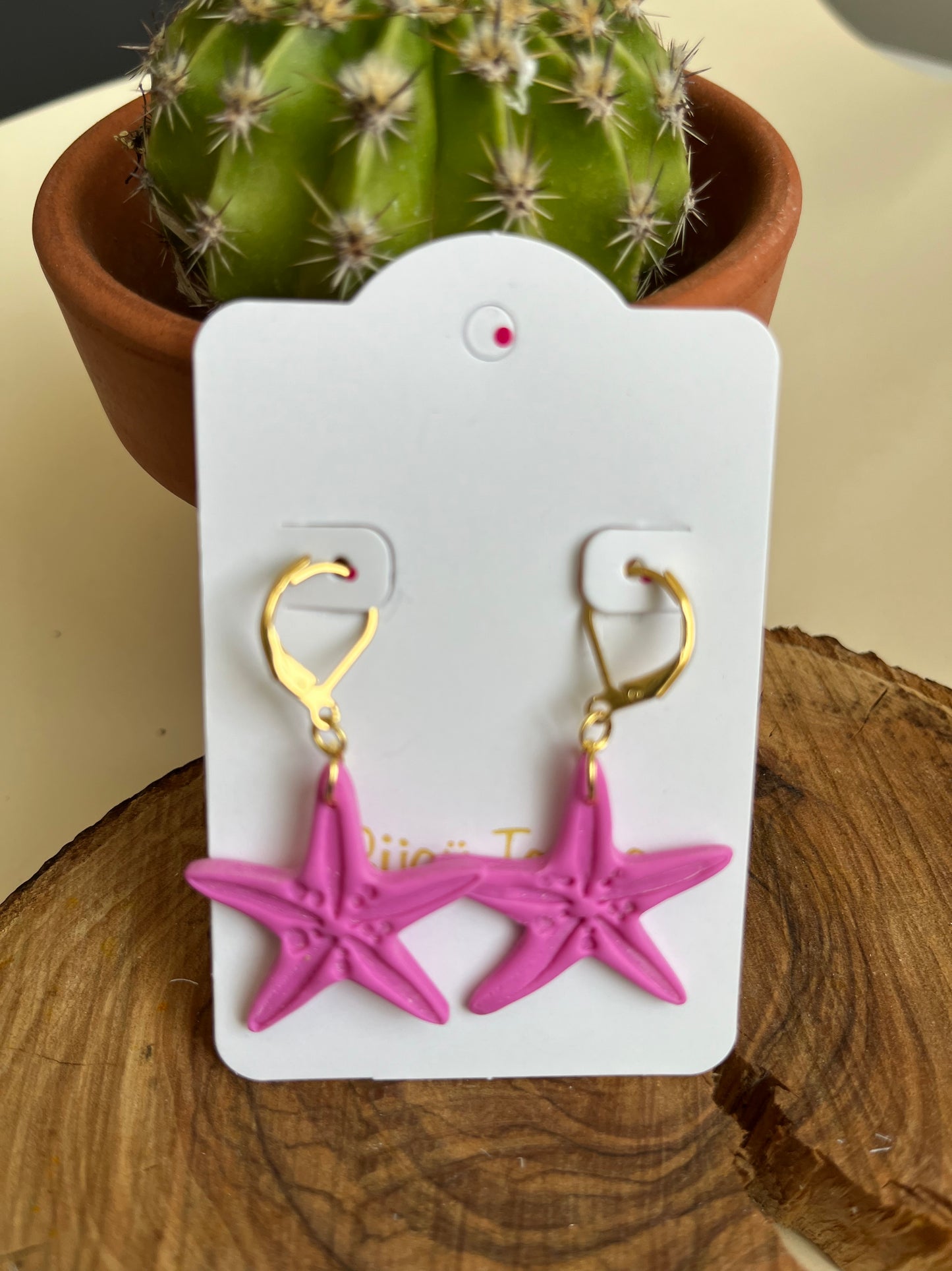 Pendiente Estrella Mar Fucsia