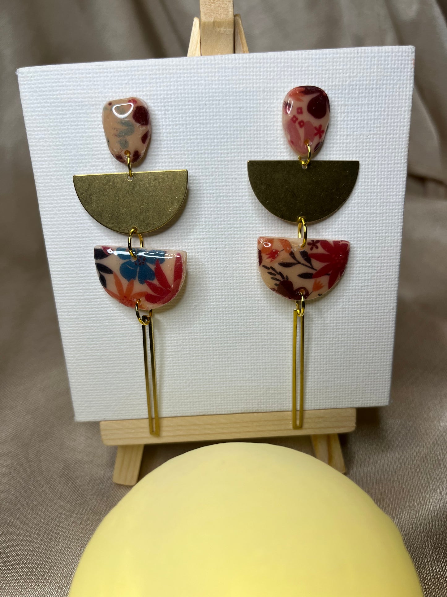 Pendiente Floral Largo