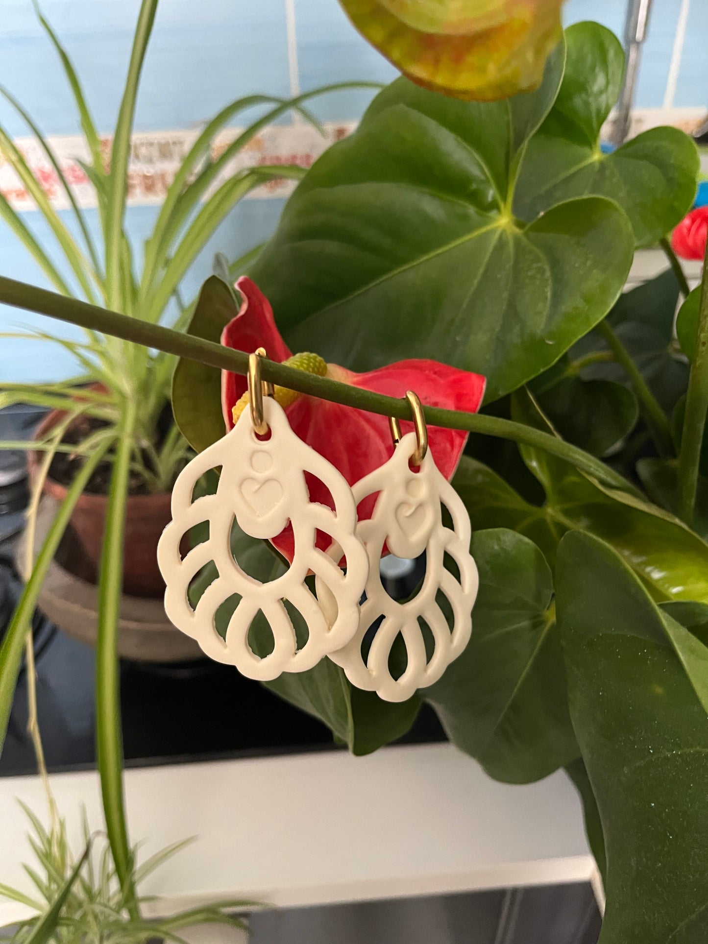 Pendiente Aire Beige