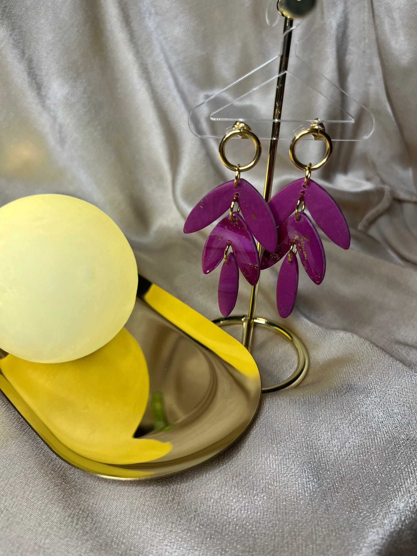 Pendiente Hojas Fucsia Oro