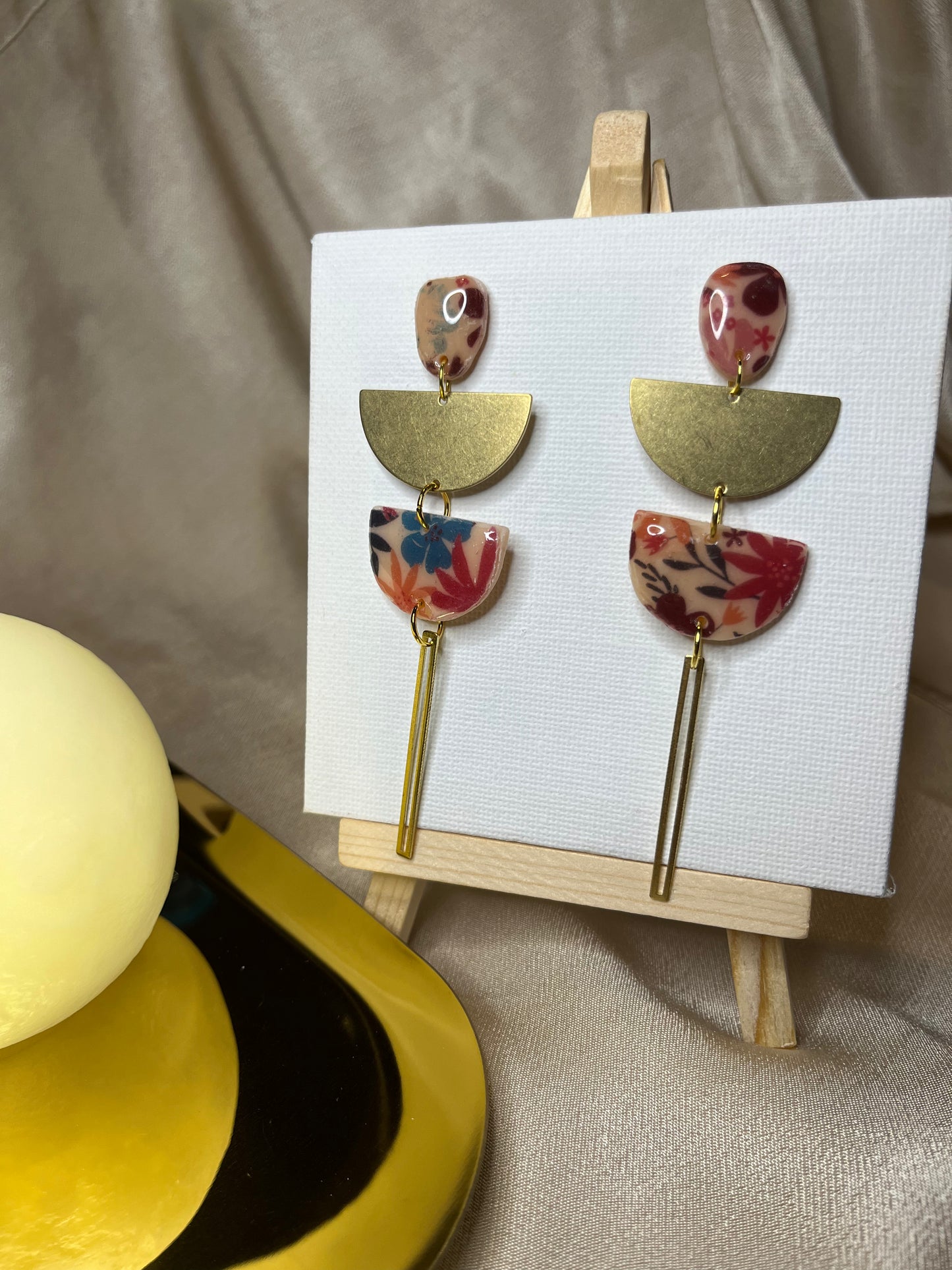 Pendiente Floral Largo