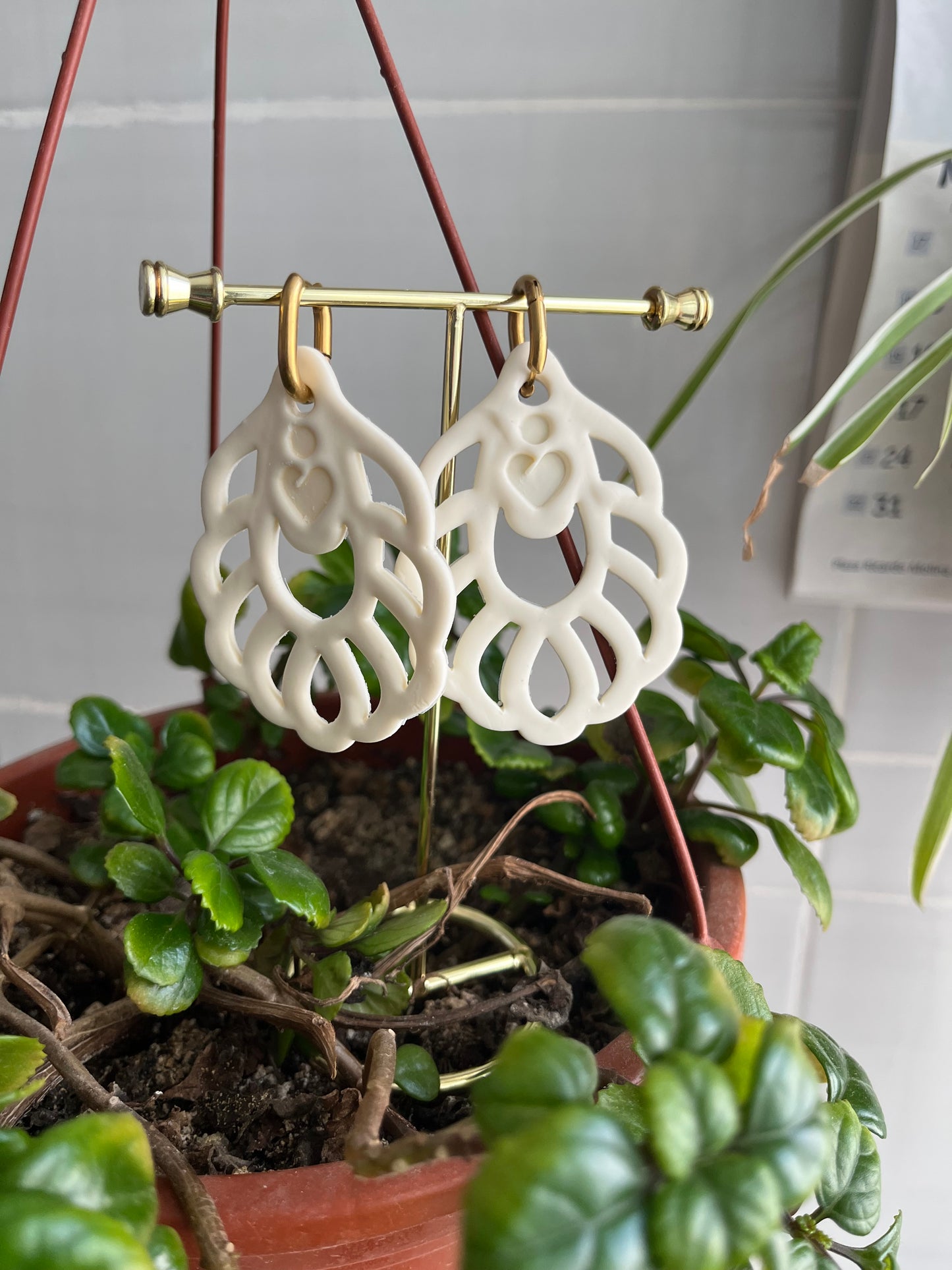 Pendiente Aire Beige