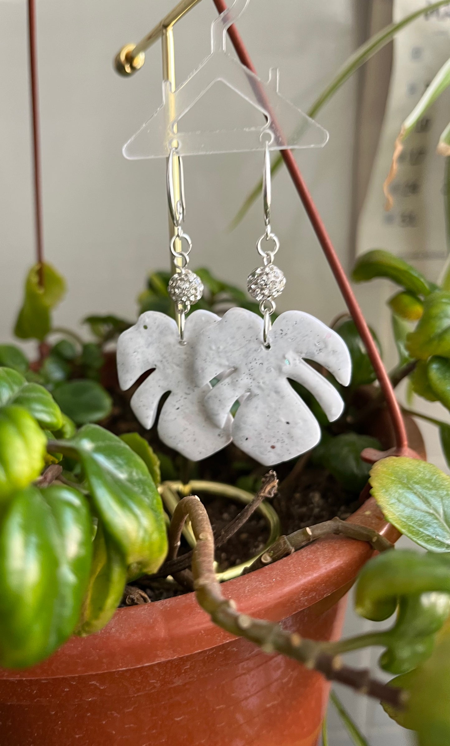 Pendiente Monstera Plateada