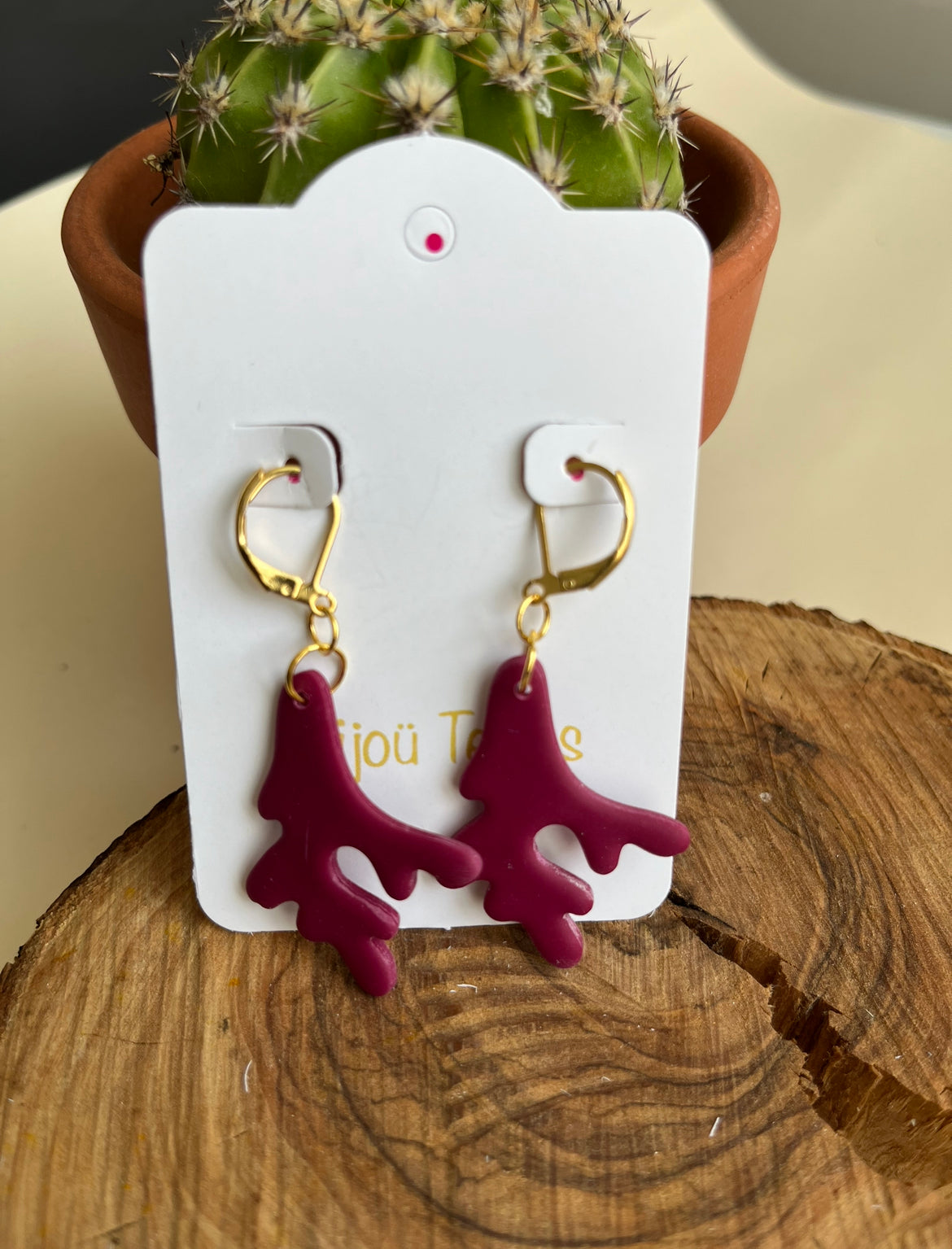 Pendiente Coral Burdeos Modelo 1