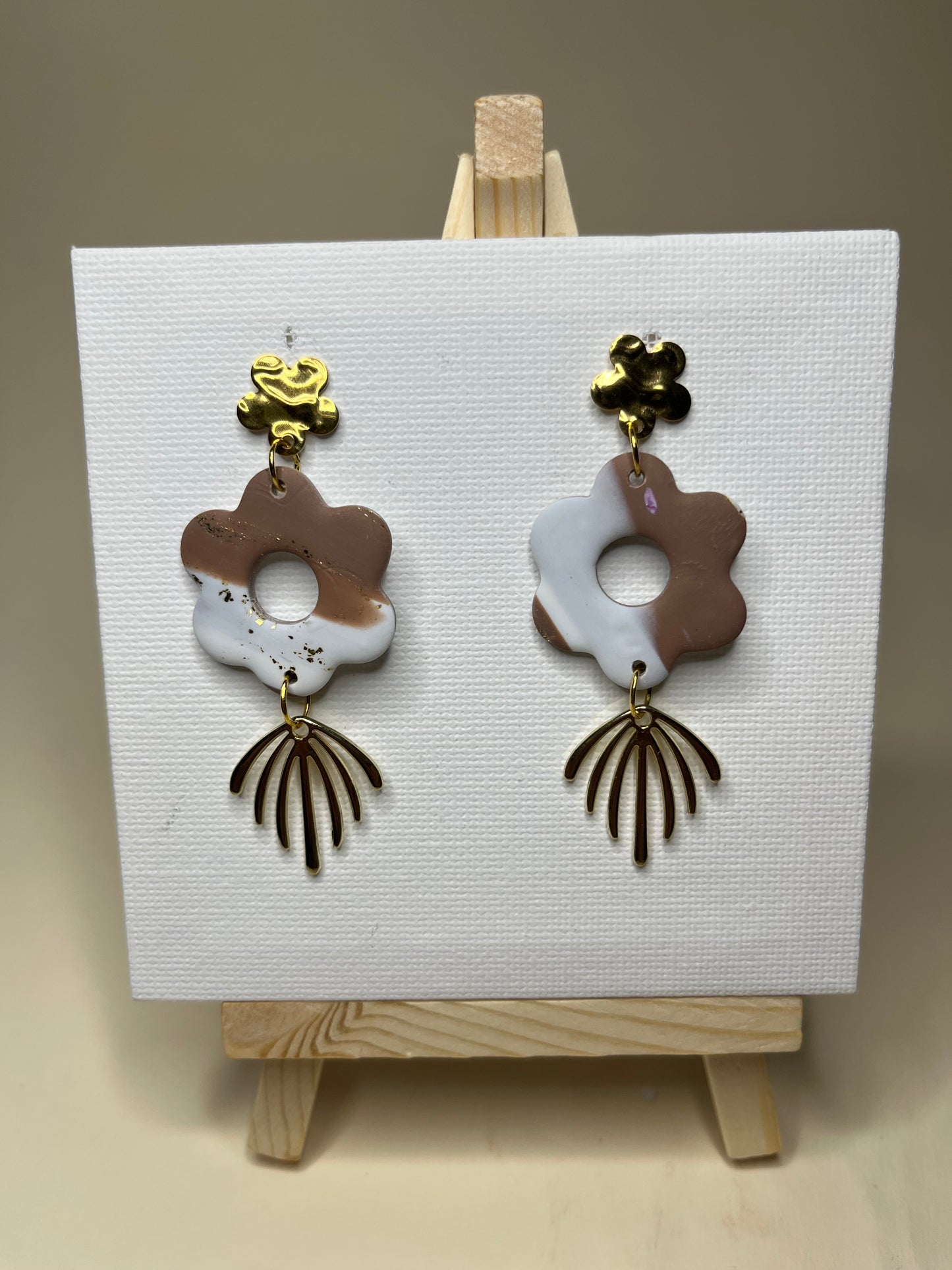 Pendiente Flor Otoño Colección Mármol Tierra