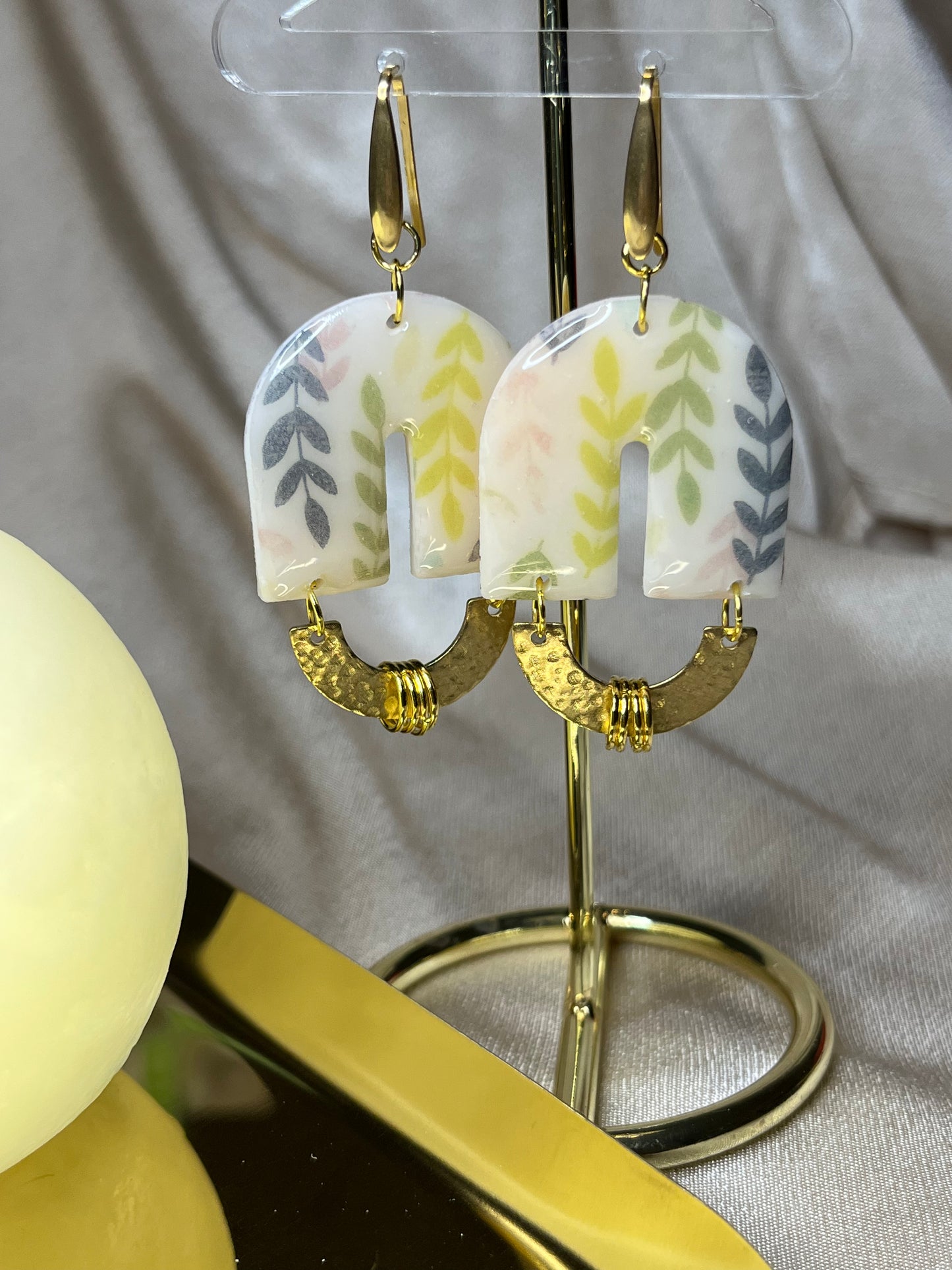 Pendiente Susan Hojas