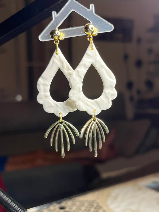 Pendiente Blanco Texturas