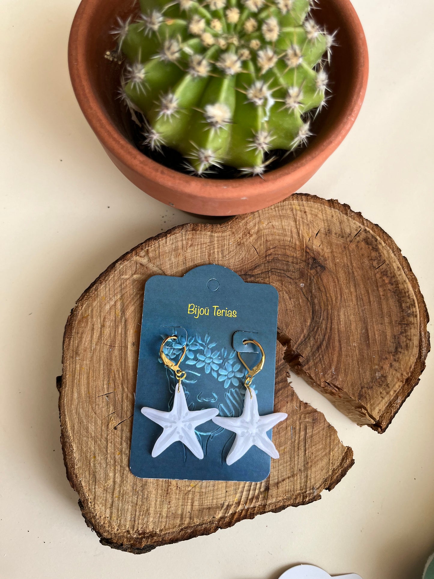 Pendiente Estrella Mar Blanco Translúcido