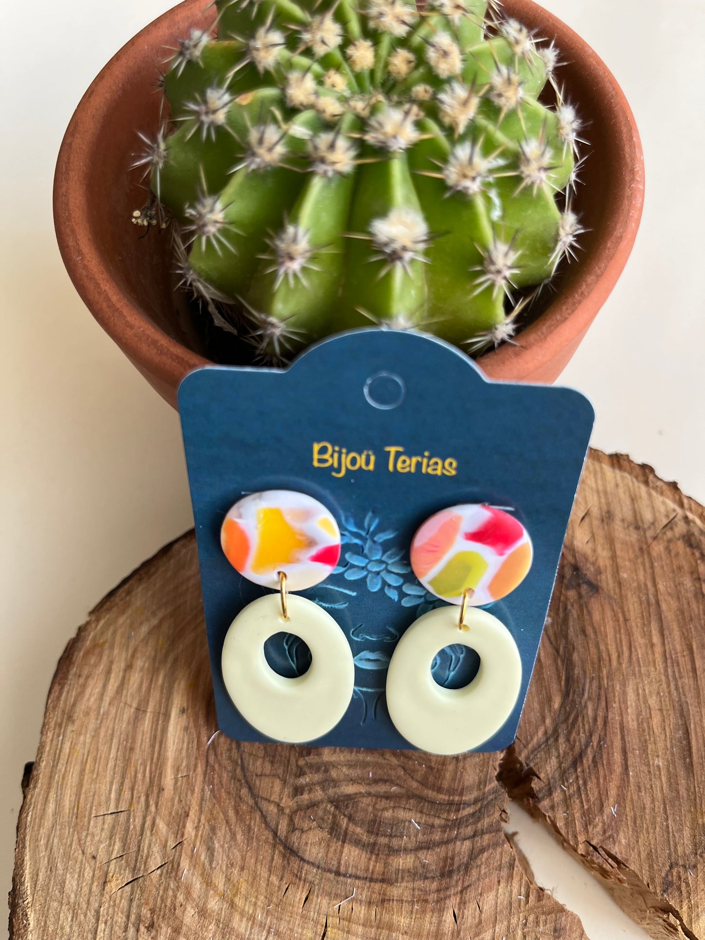 Pendiente Charm Amarillo