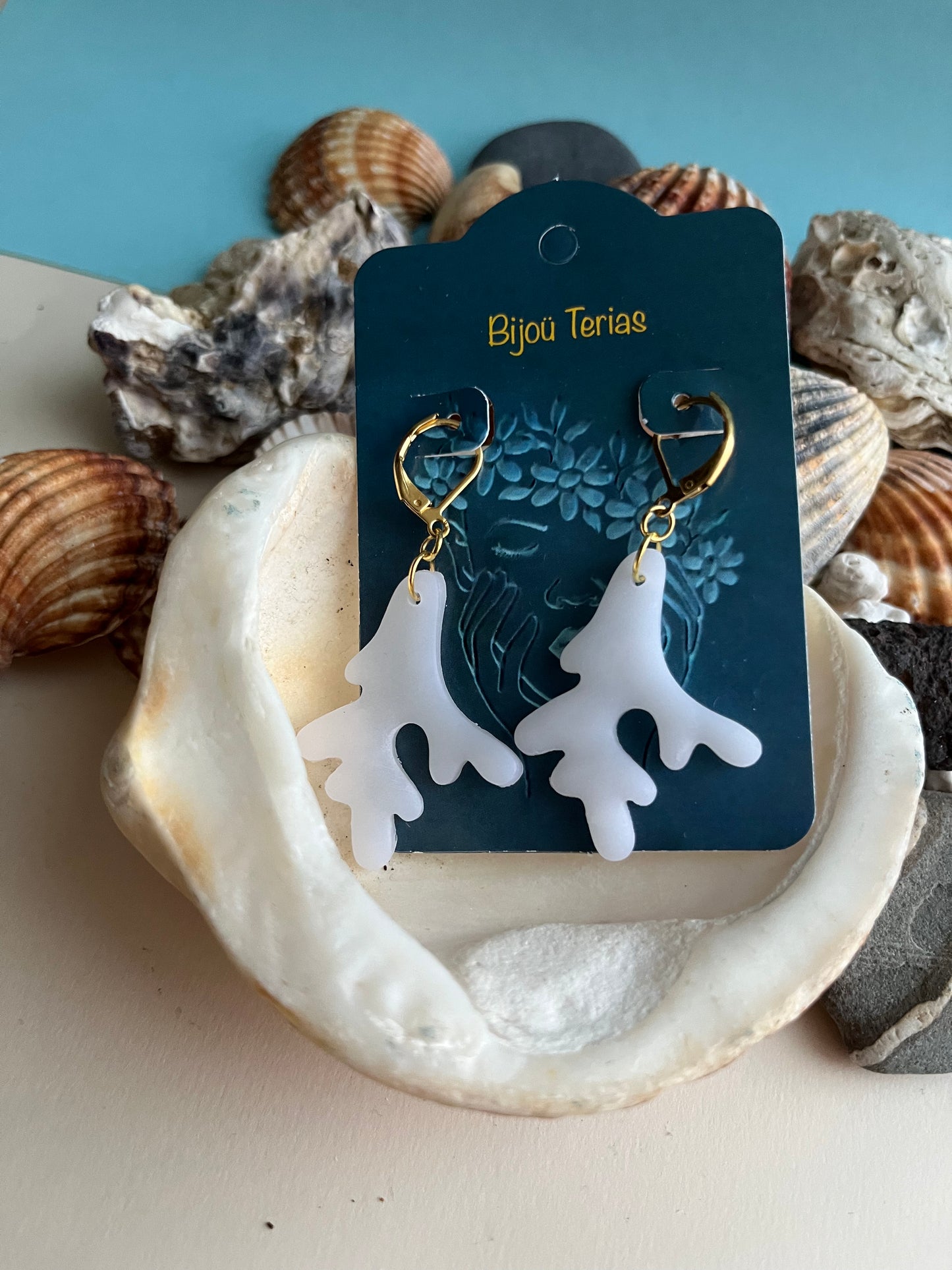 Pendiente Coral Blanco Translúcido Modelo 1