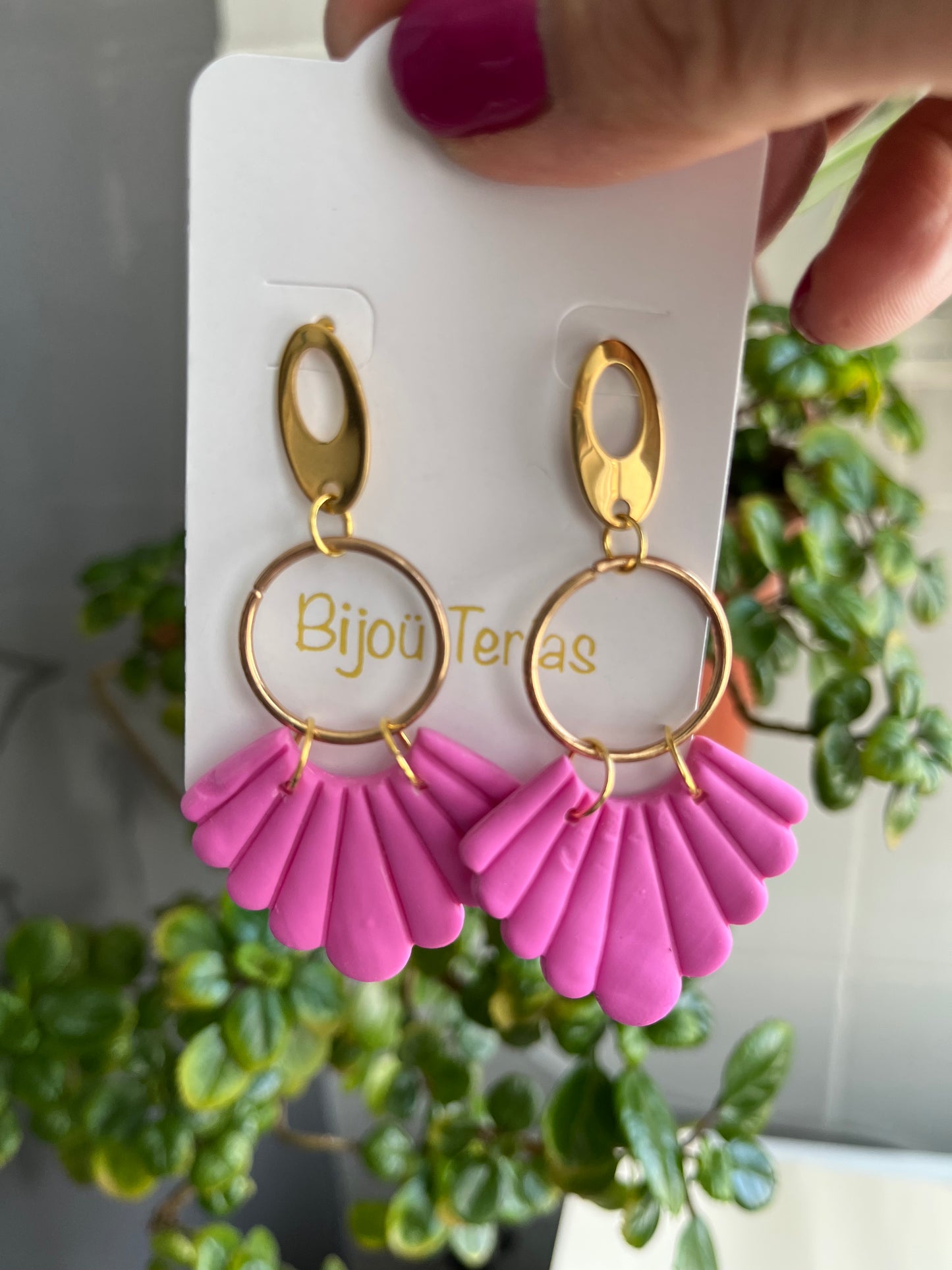 Pendiente Abanico Fucsia