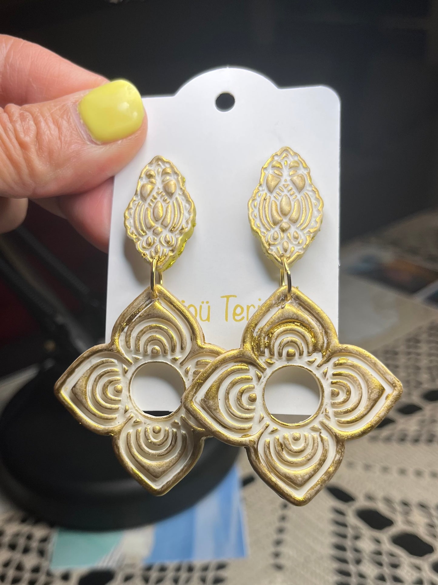 Pendiente Flor Étnica