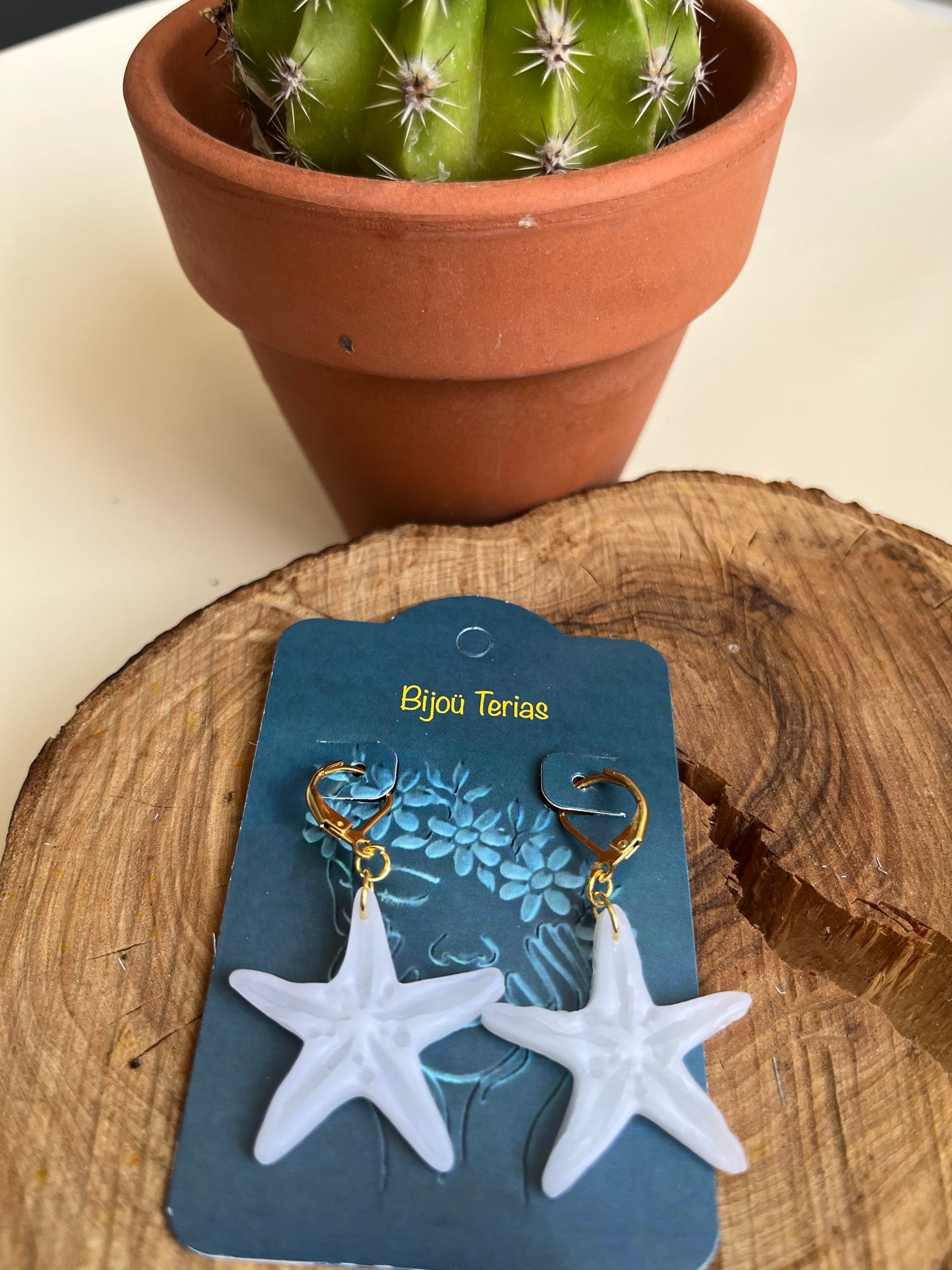 Pendiente Estrella Mar Blanco Translúcido