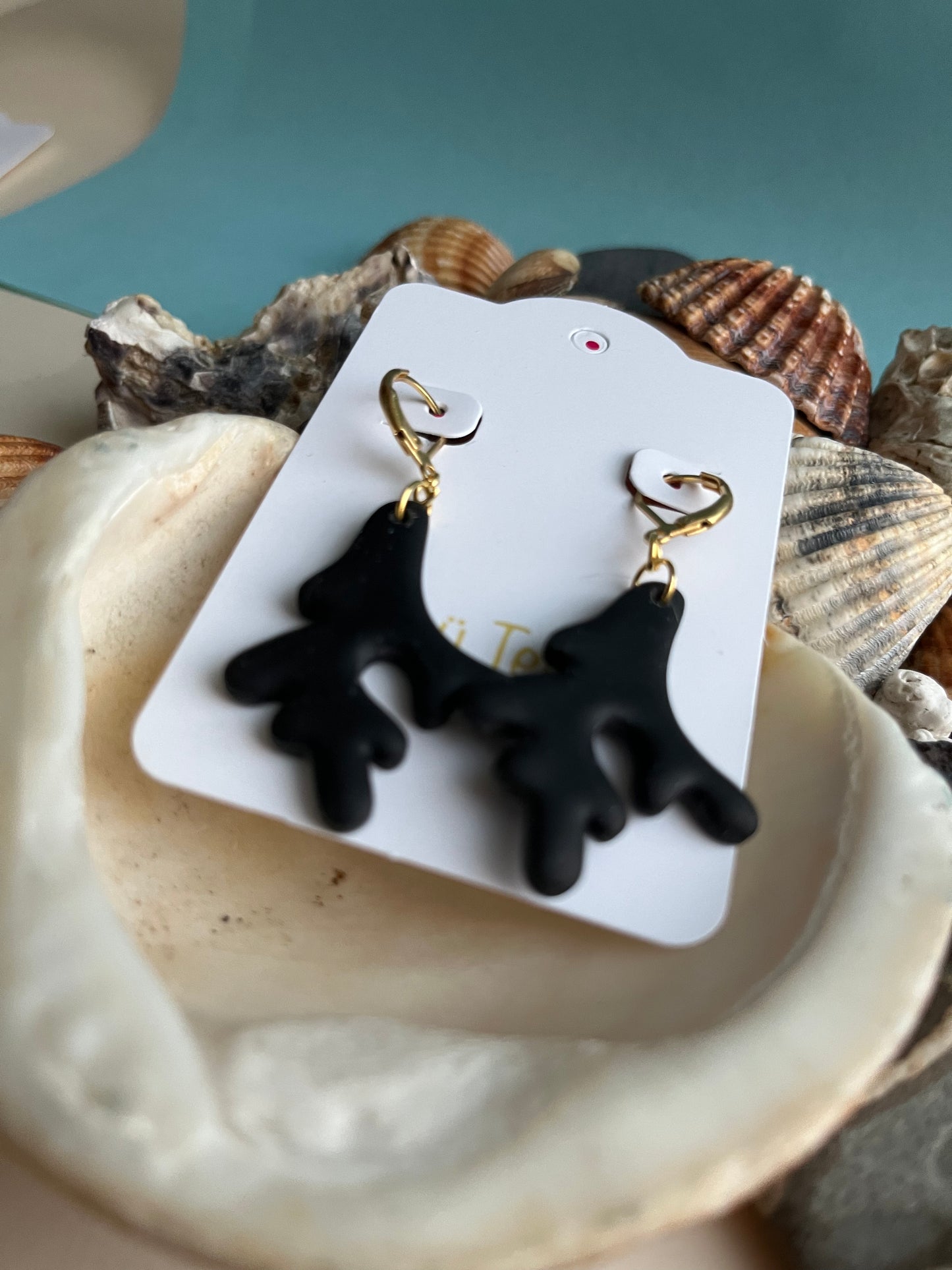 Pendiente Coral Negro Modelo 1