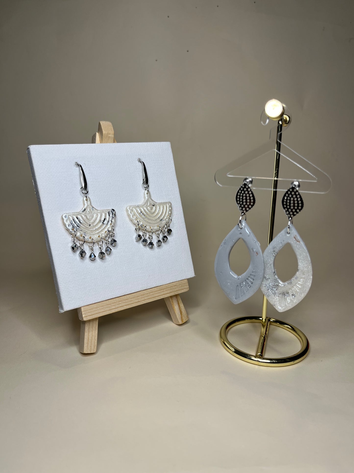 Pendiente Abanico Gris Plata