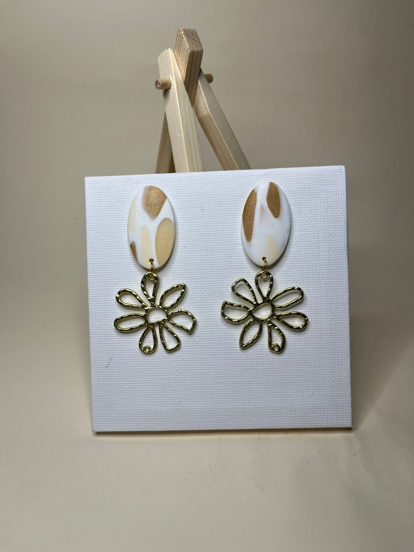 Pendientes Flor Colección Mármol Tierra